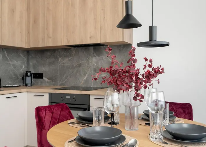 W Zielonej Okolicy Poznania Z Parkingiem By Renters Apartamento Poznan