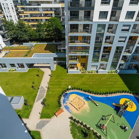 W Zielonej Okolicy Poznania Z Parkingiem By Renters * Πόζναν