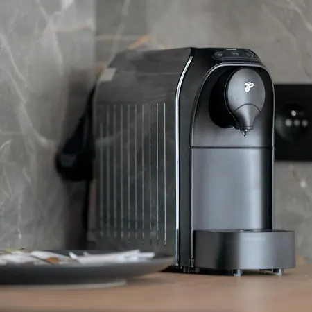 W Zielonej Okolicy Poznania Z Parkingiem By Renters Πόζναν