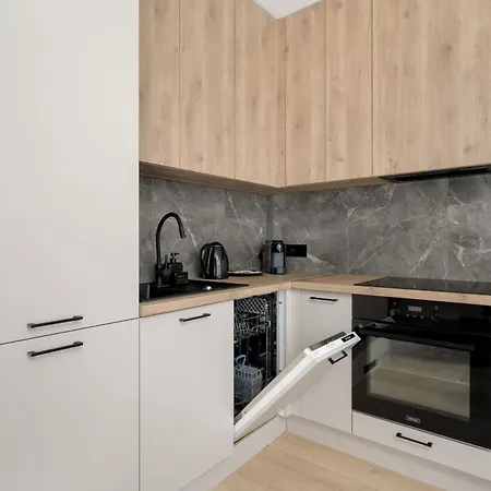 Διαμέρισμα W Zielonej Okolicy Poznania Z Parkingiem By Renters *