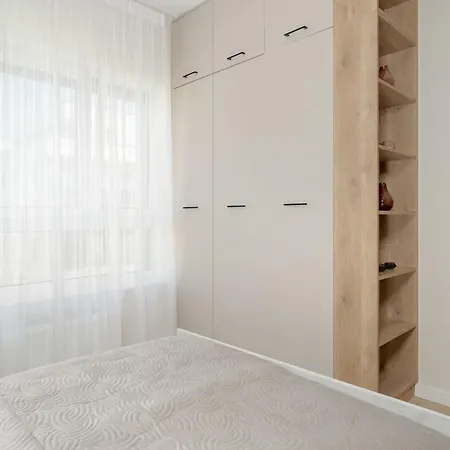 W Zielonej Okolicy Poznania Z Parkingiem By Renters Apartment *