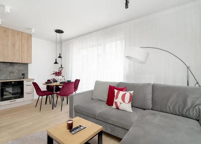 W Zielonej Okolicy Poznania Z Parkingiem By Renters * Πόζναν